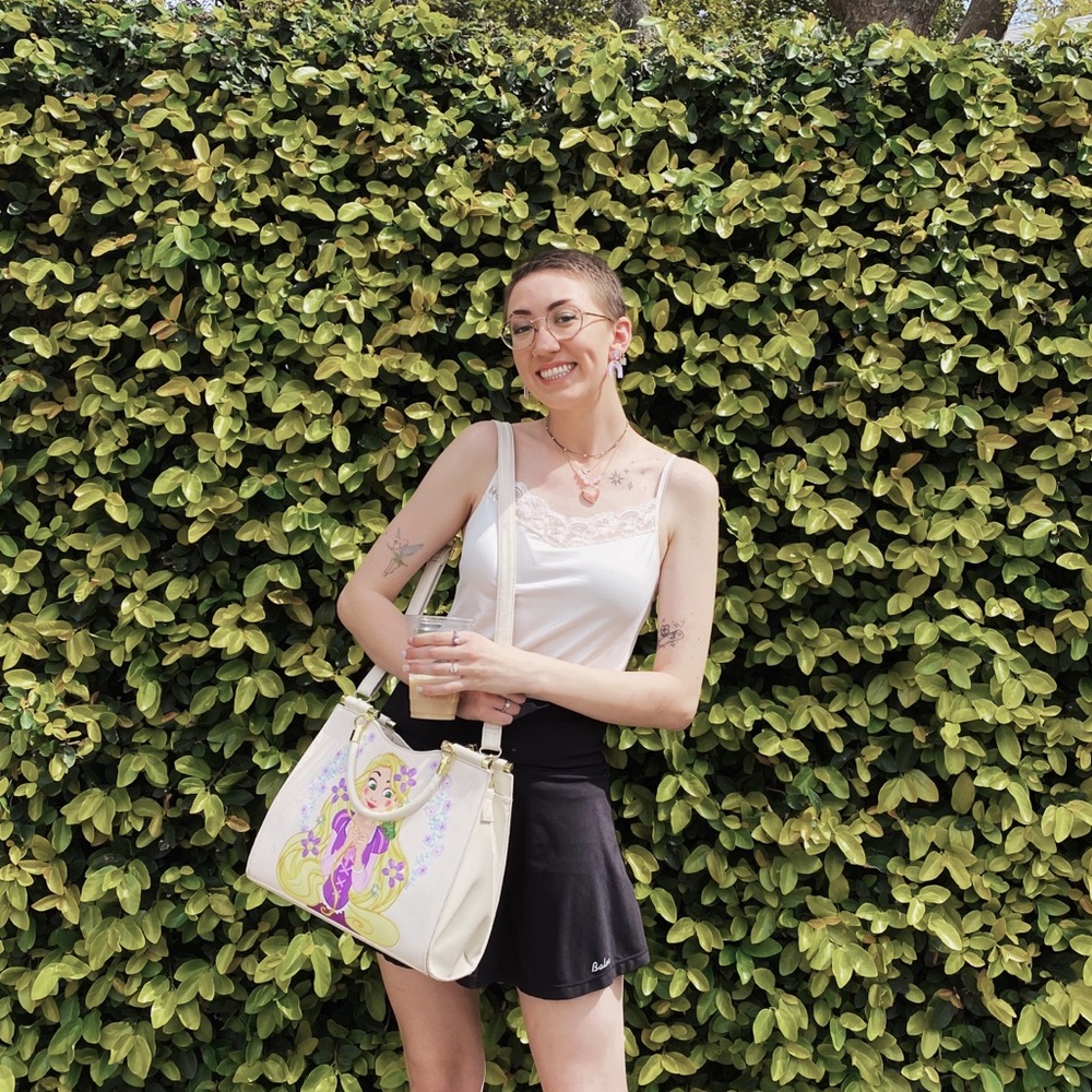 Meet your Posher, Megan